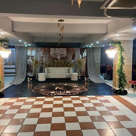 Mesa Hotel Batman Kültér fotó